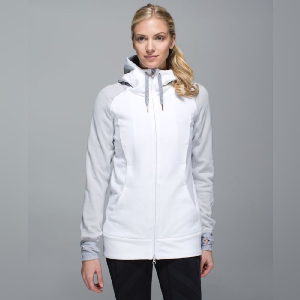 LULULEMON SWEATSHIRT